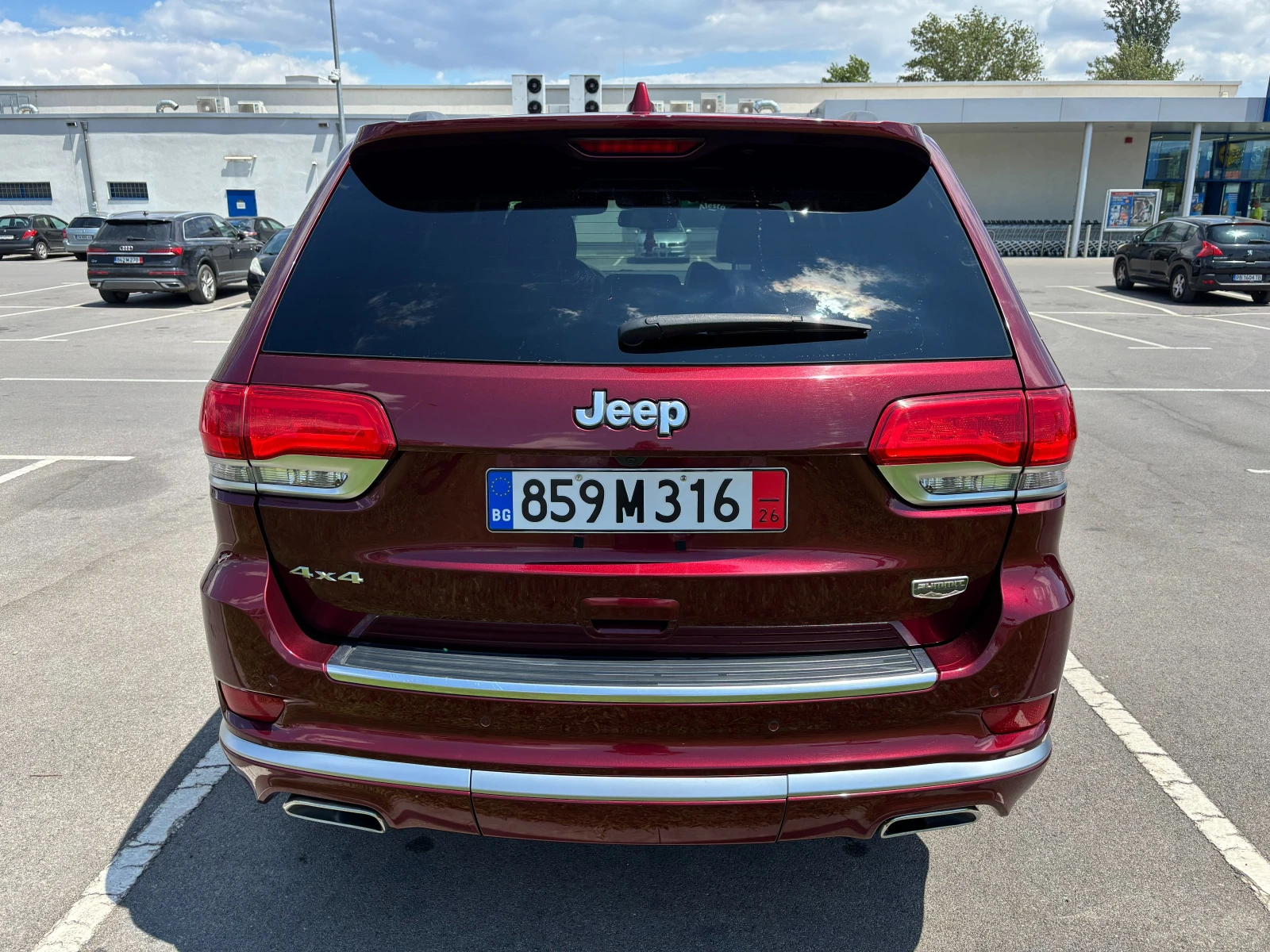 Jeep Grand cherokee Summit, снимка 8 - Автомобили и джипове - 55416038