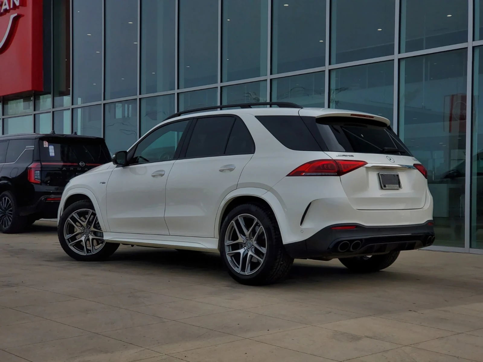 Mercedes-Benz GLE 53 4MATIC BURMESTER* ОБДУХВАНЕ* ДИСТРОНИК* САМОПАРКИРАНЕ* , снимка 2 - Автомобили и джипове - 55612398