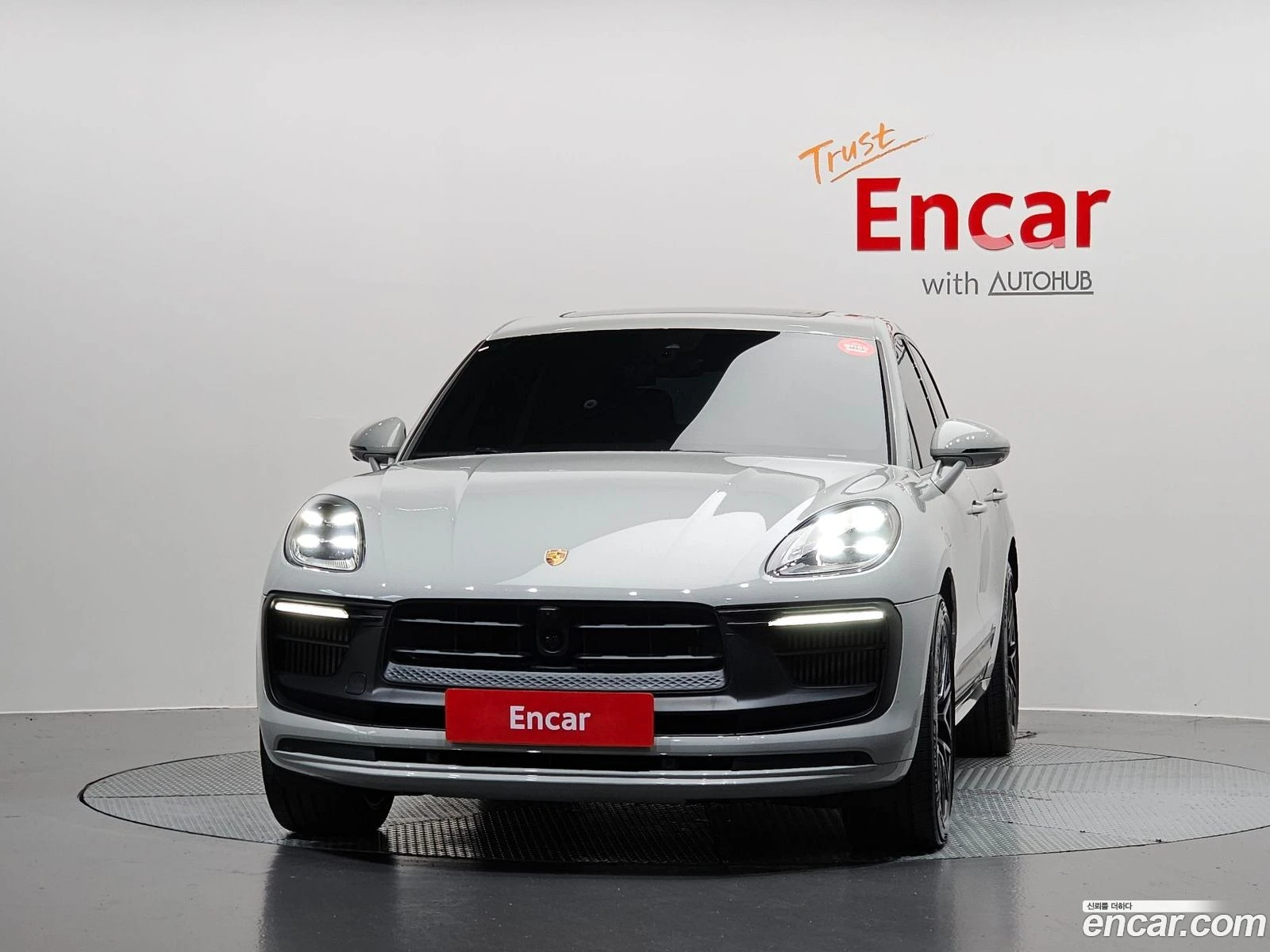 Porsche Macan 2.9 GTS* ВКЛЮЧЕНИ ВСИЧКИ РАЗХОДИ, снимка 3 - Автомобили и джипове - 56548133