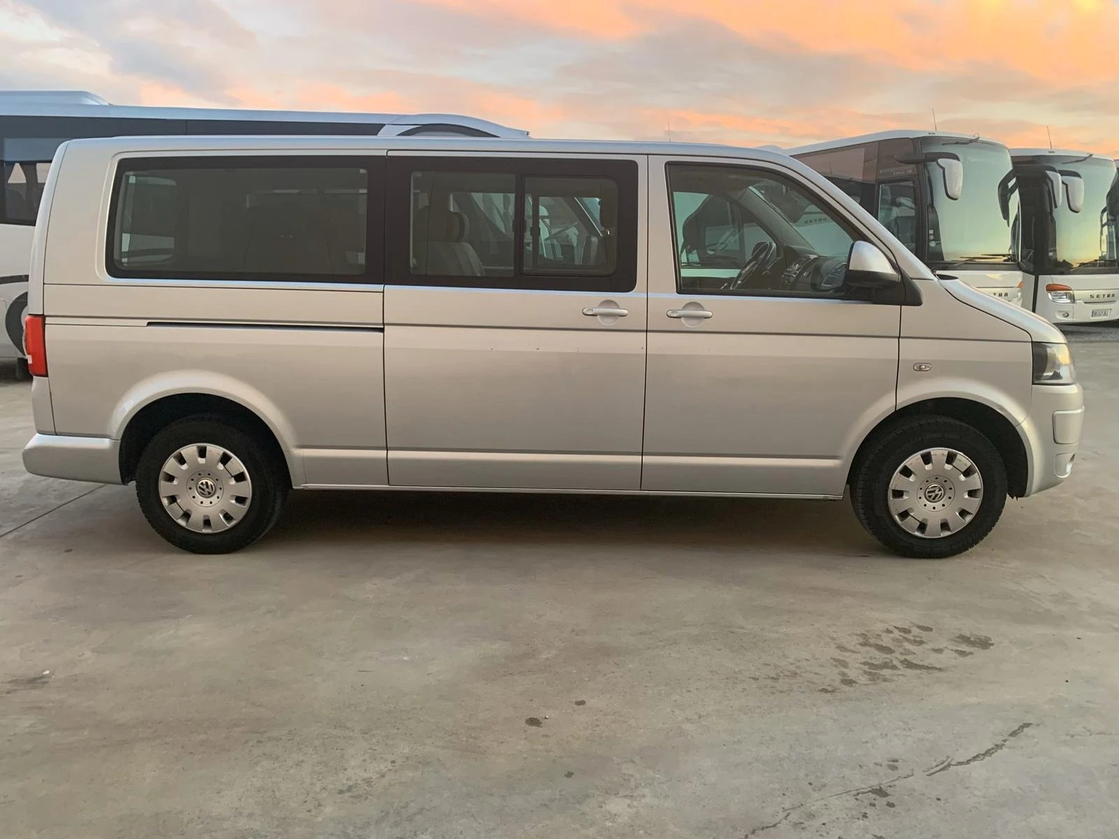 VW Caravelle Maxi Lang,2.0 TDI 140 ps,9 места - изображение 6