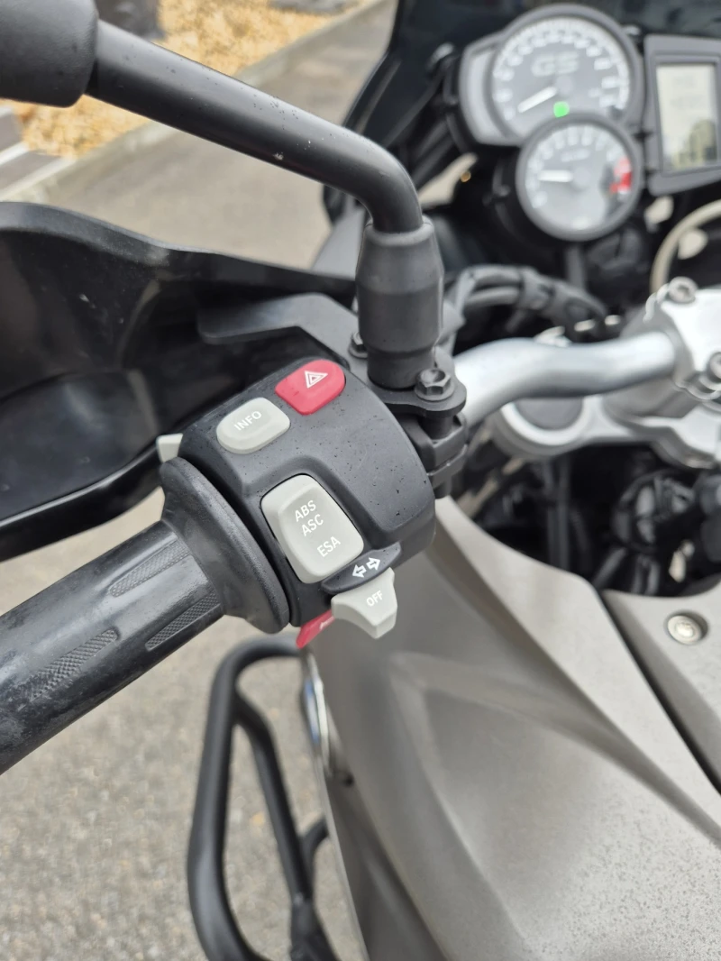 BMW F 700GS ABS TC СЕРВИЗНА ИСТОРИЯ НОВ ВНОС ШВЕЙЦАРИЯ, снимка 15 - Мотоциклети и мототехника - 52113160
