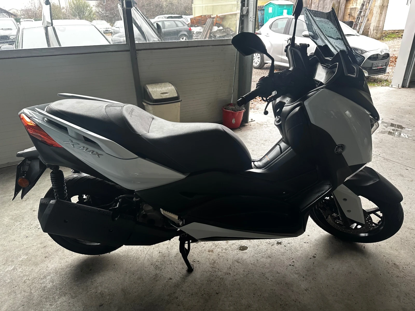 Yamaha X-max 300i LED, ABS, TCS - изображение 8