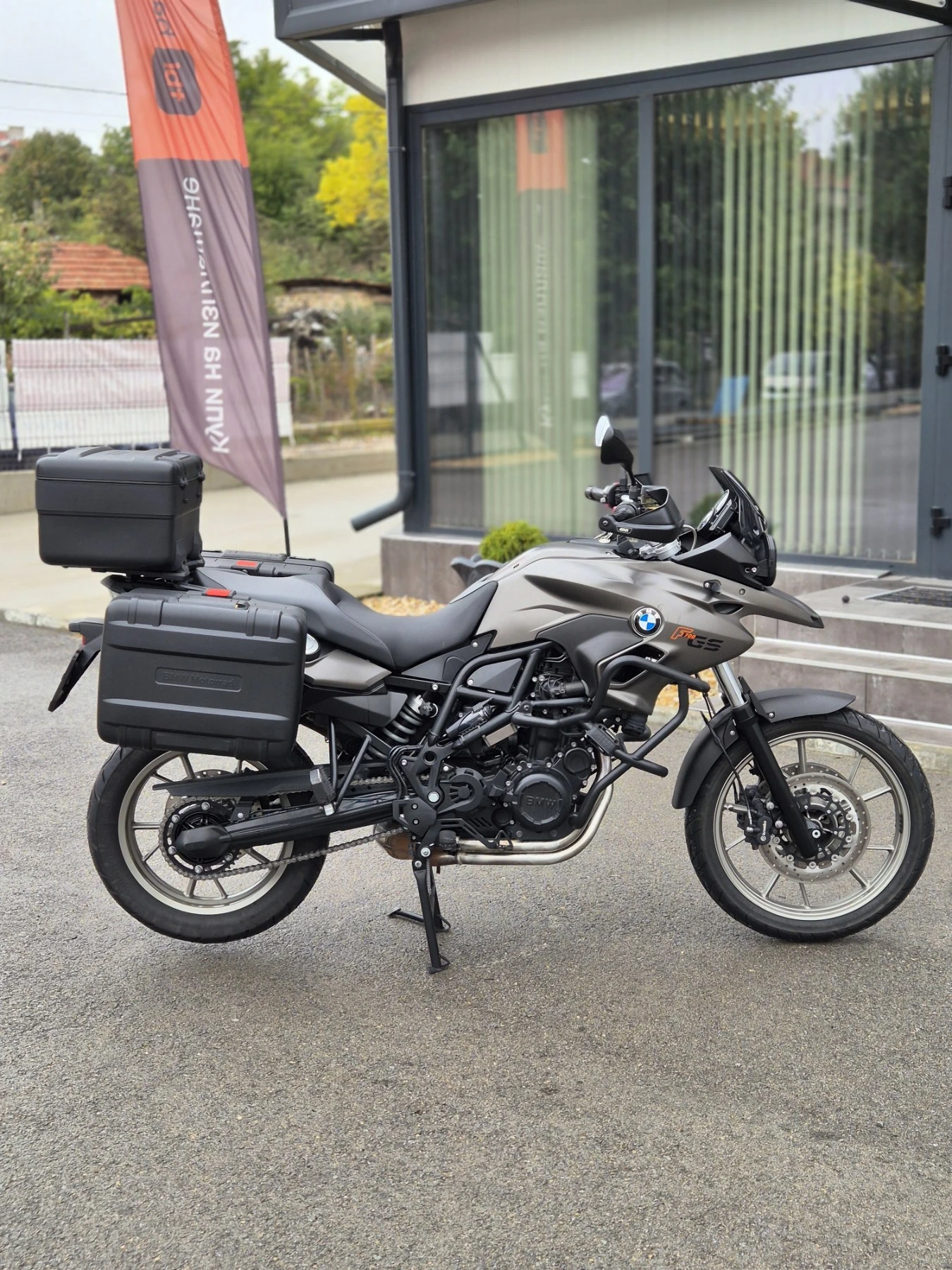 BMW F 700GS ABS TC СЕРВИЗНА ИСТОРИЯ НОВ ВНОС ШВЕЙЦАРИЯ - изображение 8
