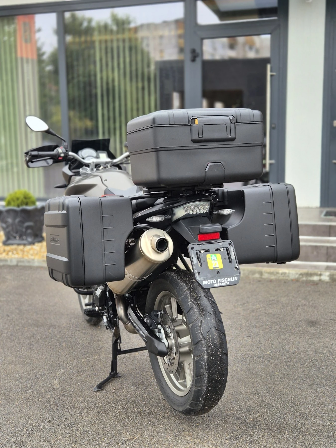 BMW F 700GS ABS TC СЕРВИЗНА ИСТОРИЯ НОВ ВНОС ШВЕЙЦАРИЯ - изображение 6