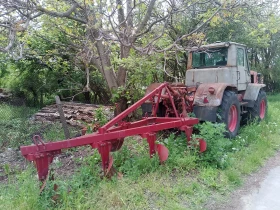 Трактор Т 150 К, снимка 3