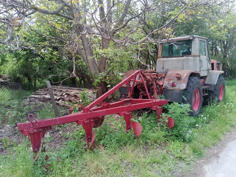 Трактор Т 150 К, снимка 3 - Селскостопанска техника - 52299283