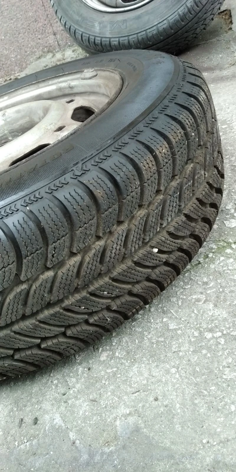 Гуми с джанти Sava 185/65R14