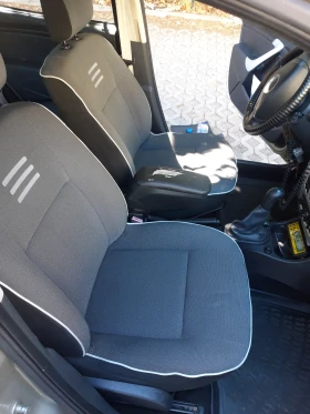 Dacia Sandero, снимка 2