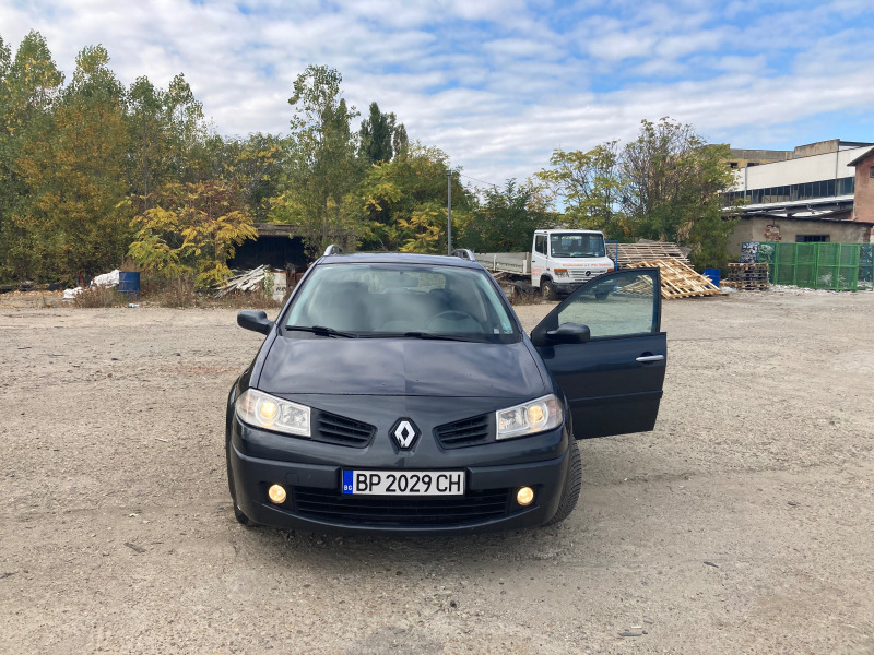 Renault Megane 1.9, снимка 1 - Автомобили и джипове - 45605696