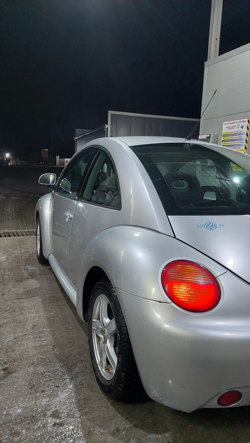 VW Beetle, снимка 5 - Автомобили и джипове - 47927480