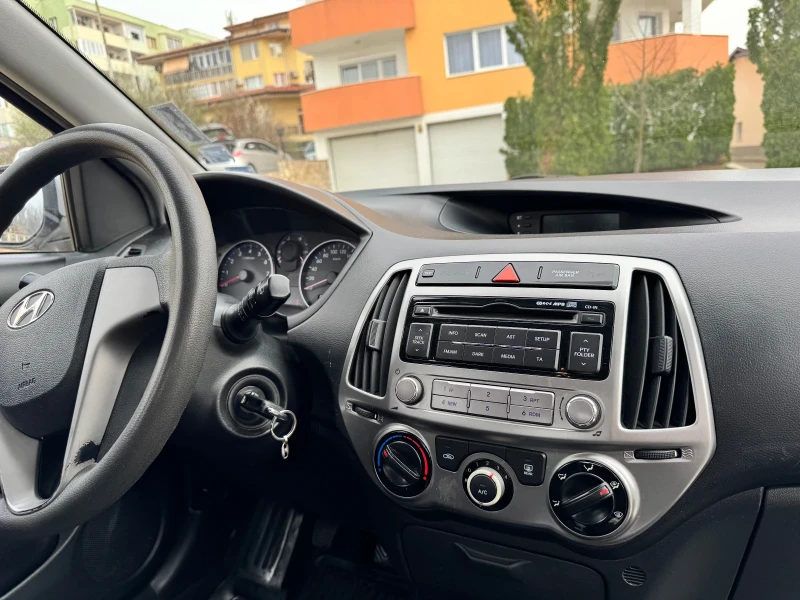 Hyundai I20 ПЪРВИ СОБСТВЕНИК#ГАЗ/БЕНЗИН, снимка 9 - Автомобили и джипове - 49508613