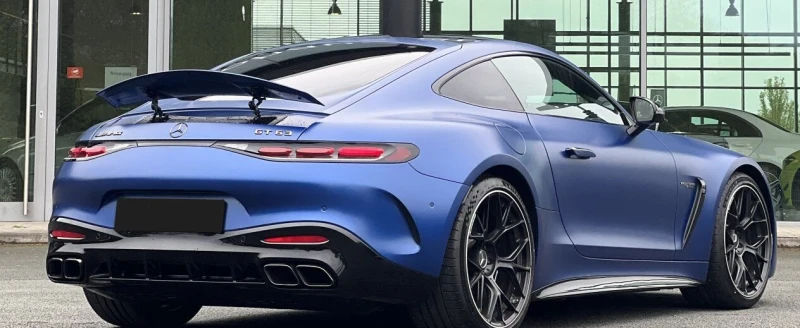 Mercedes-Benz GT AMG* 63* 4M+ * Carbon* HuD* Burmester* Track Pack*, снимка 2 - Автомобили и джипове - 50735295