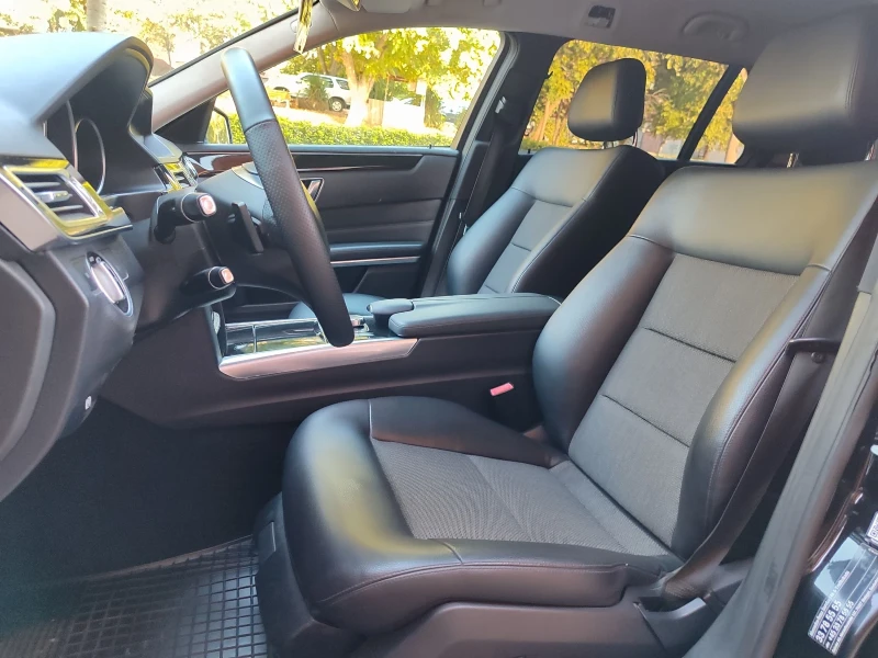 Mercedes-Benz E 220, снимка 6 - Автомобили и джипове - 51602465