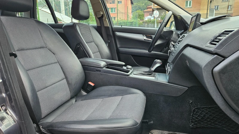 Mercedes-Benz C 220 CDI KOJA/NAVIGACIA/AVTOMAT, снимка 13 - Автомобили и джипове - 51976220