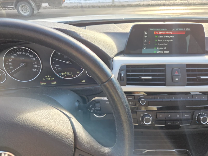 BMW 318 i (F30 LCI, Facelift), снимка 11 - Автомобили и джипове - 51991917