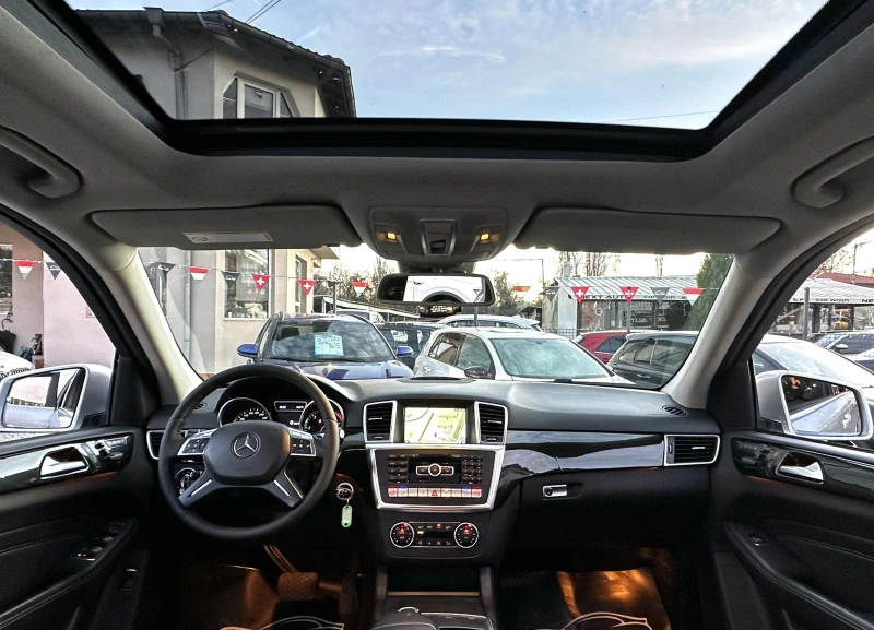 Mercedes-Benz ML 350 3.0CDI 258HP PANO CAMERA ОБДУХВАНЕ НА ПРУЖИНИ, снимка 10 - Автомобили и джипове - 52398310