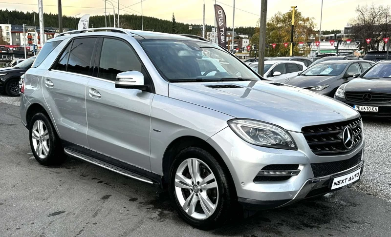 Mercedes-Benz ML 350 3.0CDI 258HP PANO CAMERA ОБДУХВАНЕ НА ПРУЖИНИ, снимка 3 - Автомобили и джипове - 52398310