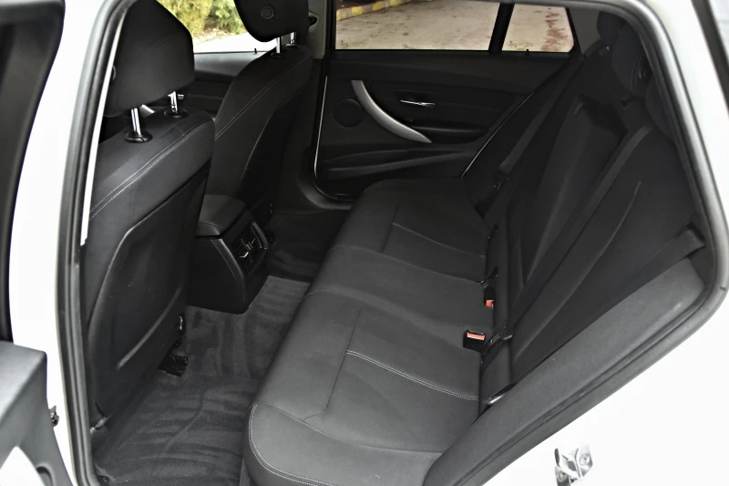 BMW 318, снимка 17 - Автомобили и джипове - 52658238