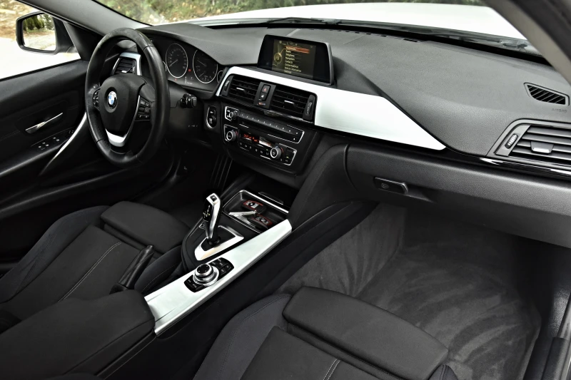 BMW 318, снимка 10 - Автомобили и джипове - 52658238