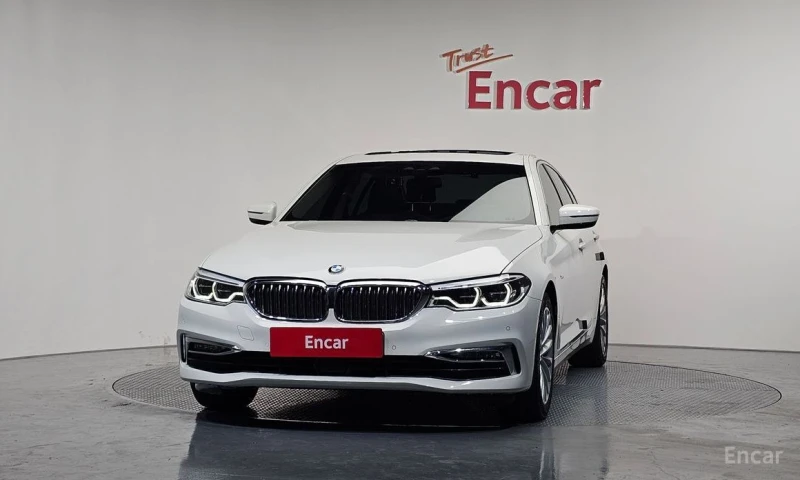 BMW 520, снимка 3 - Автомобили и джипове - 52944571