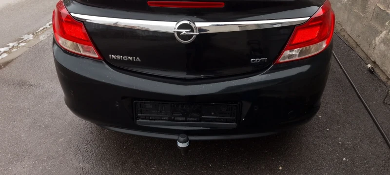 Opel Insignia, снимка 2 - Автомобили и джипове - 53111262