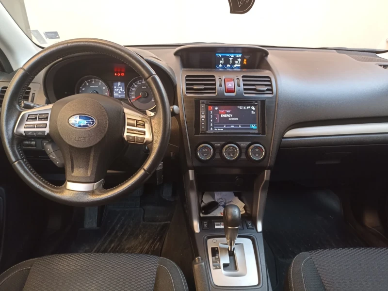 Subaru Forester 2.0i, снимка 7 - Автомобили и джипове - 53396638