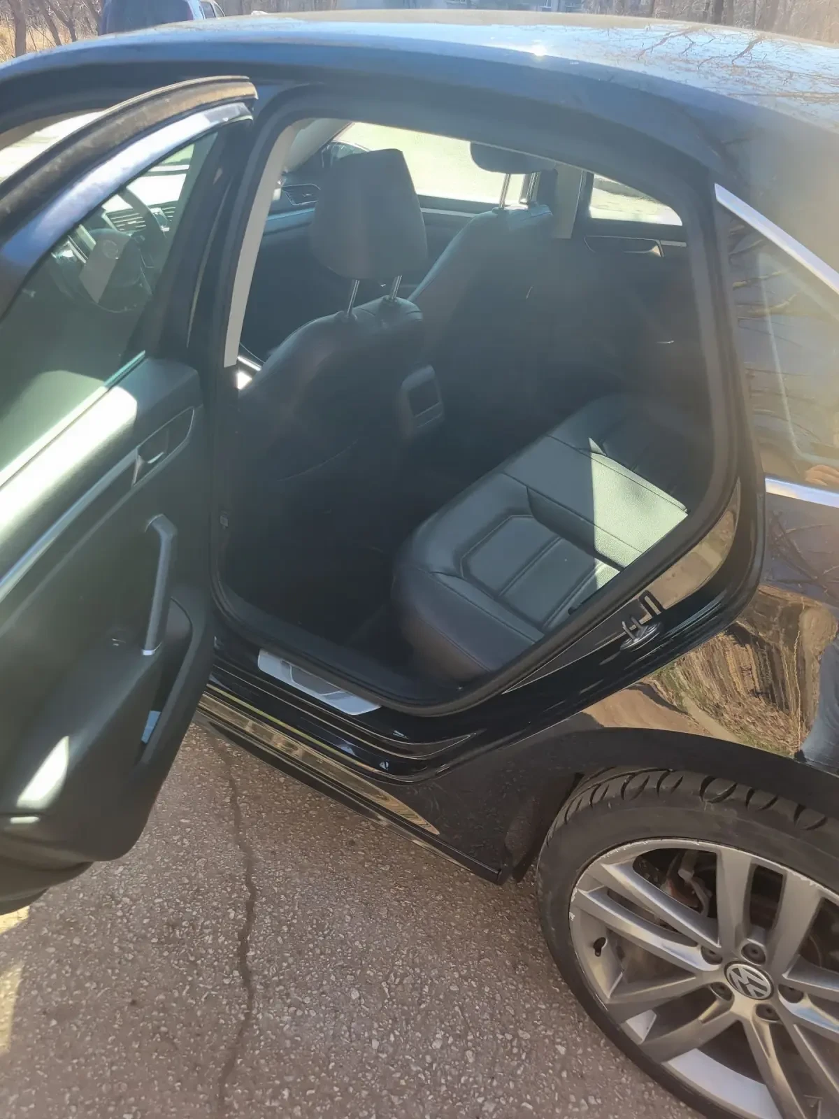 VW Passat R-line 1.8 TSI - изображение 10