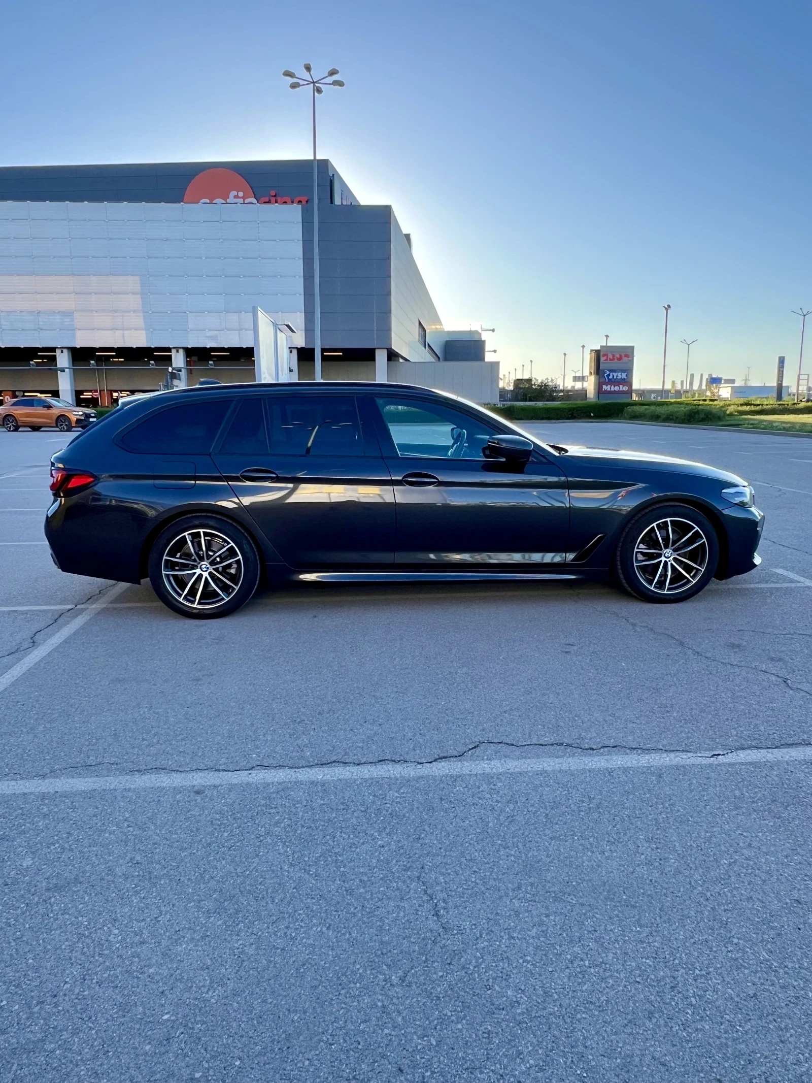 BMW 520 d-xDraive Facelift  M Sportpaket FuLL Maks - изображение 6