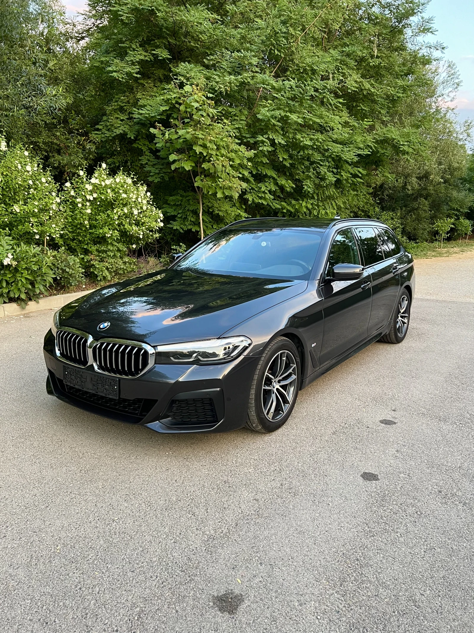 BMW 530 520d-xDraive M Sportpaket Facelift EXCLUSIVE  - изображение 3