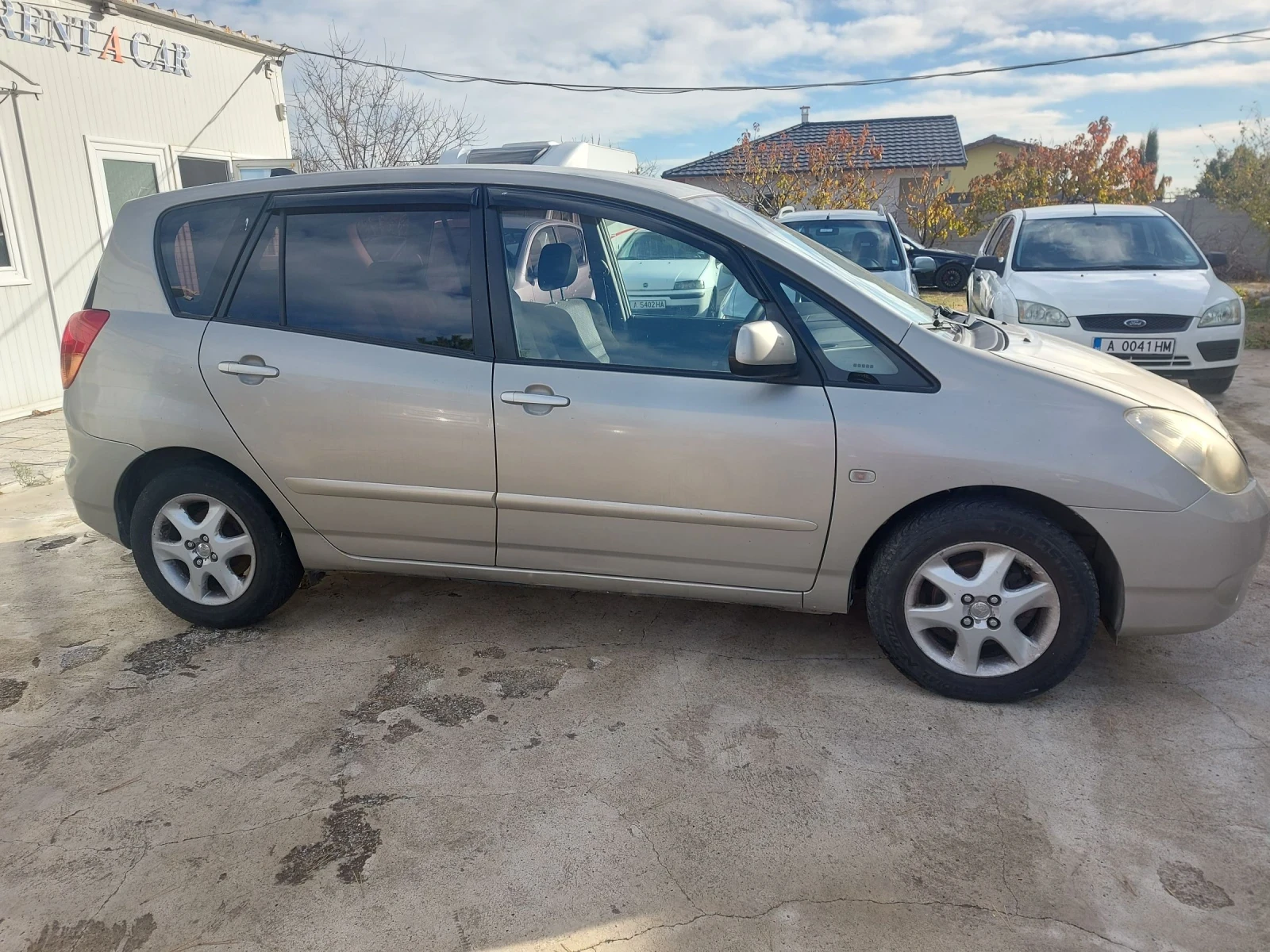 Toyota Corolla verso 1, 6 ГАЗ - изображение 6
