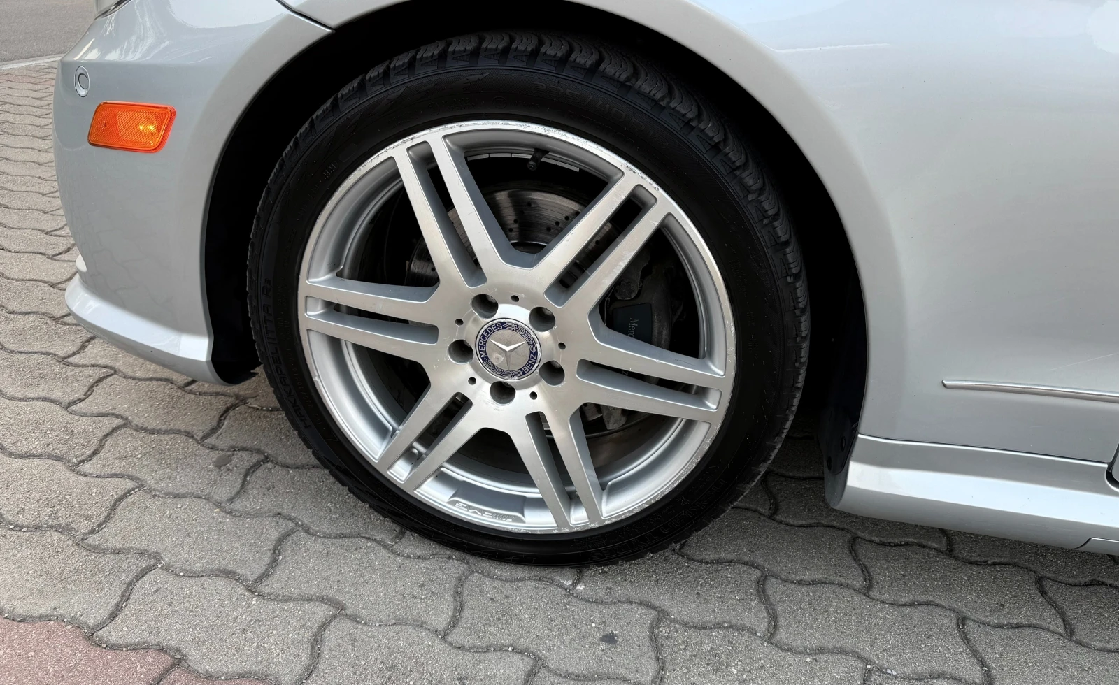 Mercedes-Benz E 350 COUPE| Harmon| Dynamic Seats| AMG Pack| V6  | Mobile.bg   16