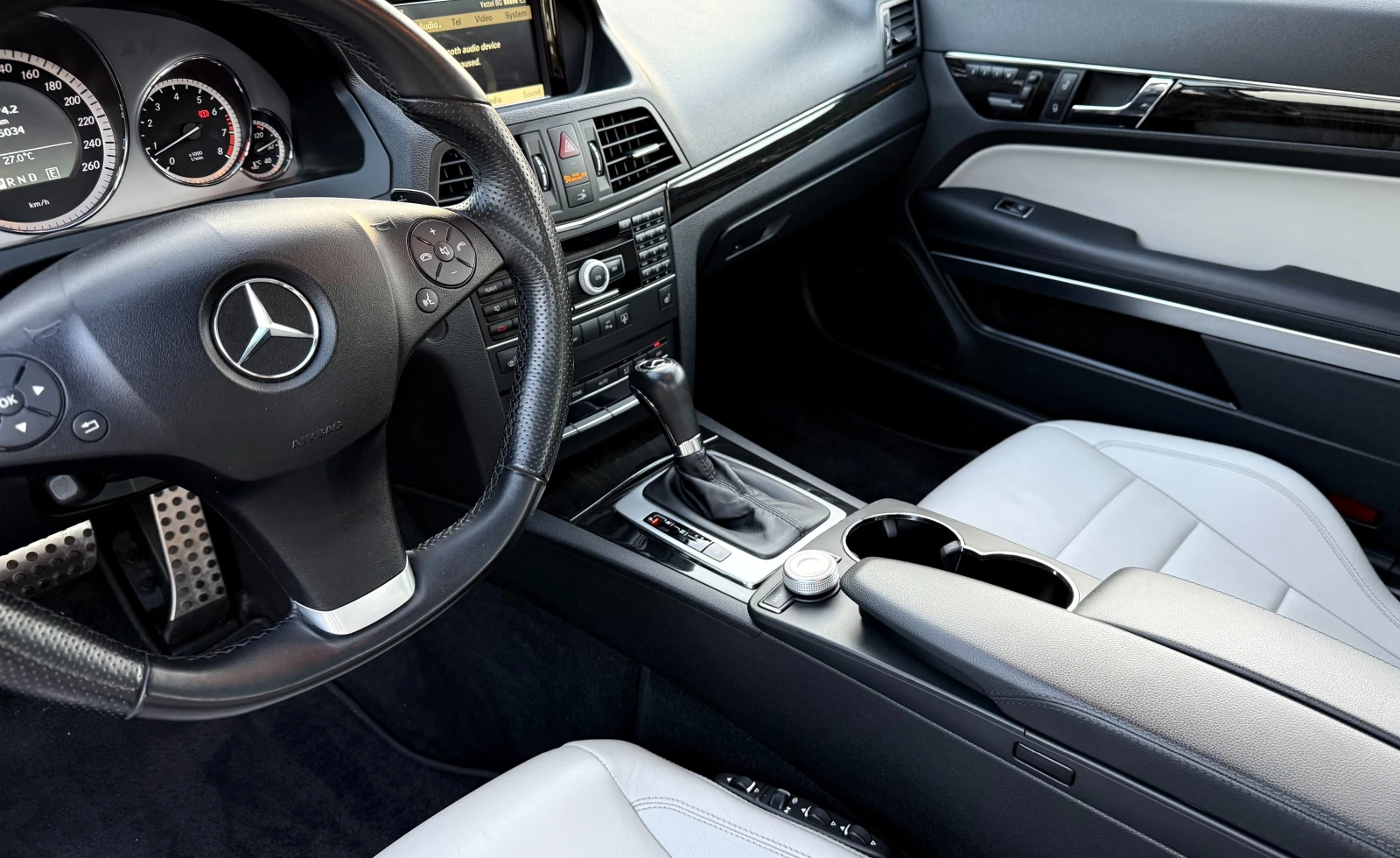 Mercedes-Benz E 350 COUPE| Harmon| Dynamic Seats| AMG Pack| V6  | Mobile.bg   8