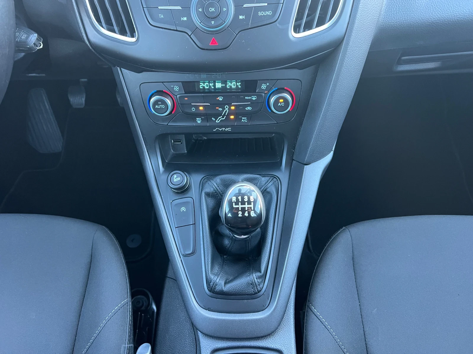 Ford Focus 1.5TDCI | Mobile.bg   12