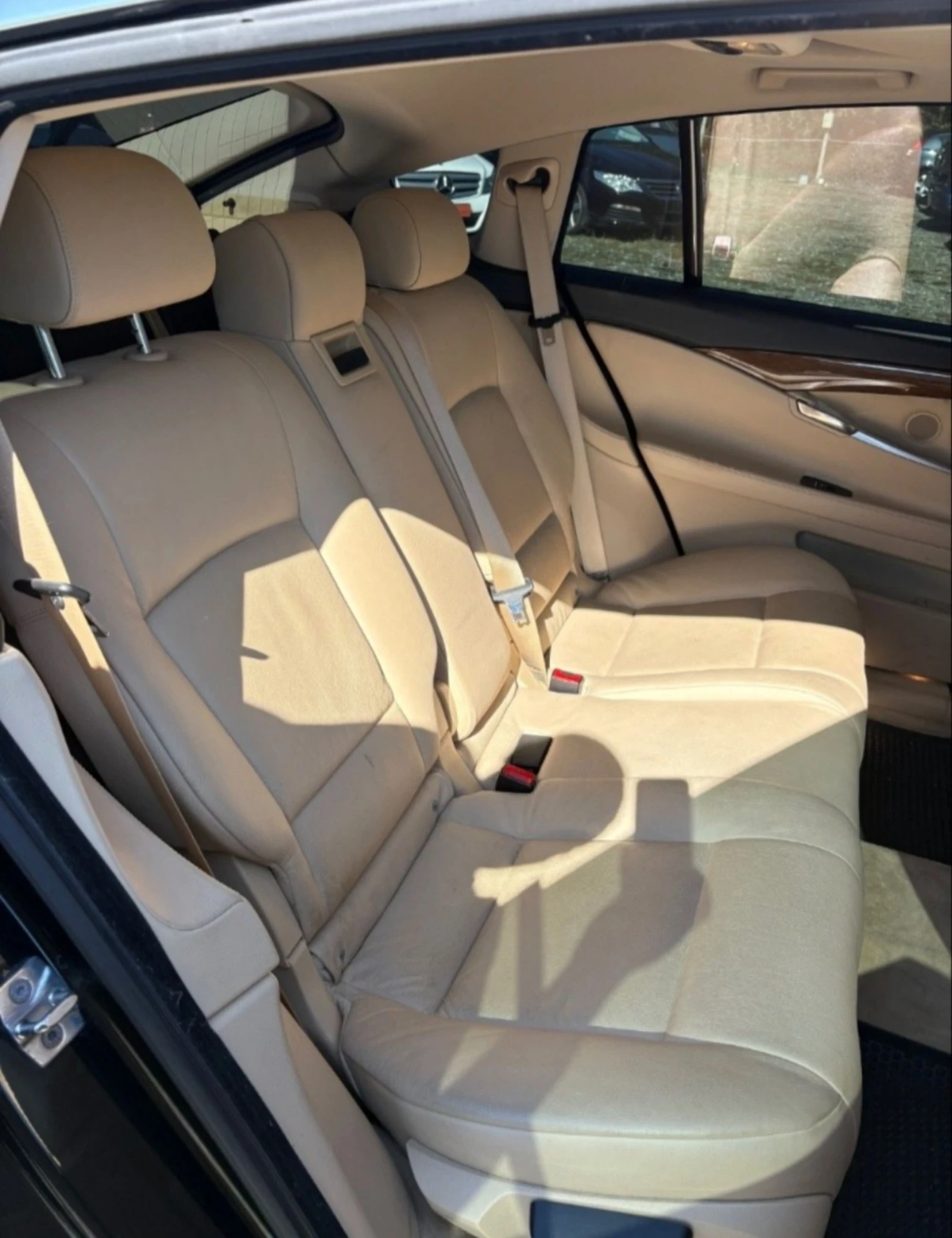 BMW 5 Gran Turismo 335i | Mobile.bg   9