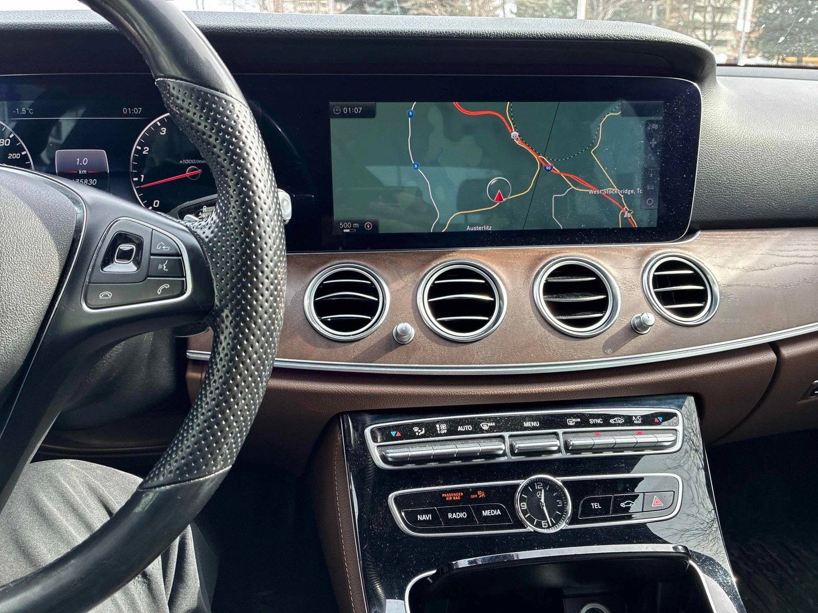 Mercedes-Benz E 400 4MATIC С РЕГИСТРАЦИЯ & АВТО КРЕДИТ  - изображение 8