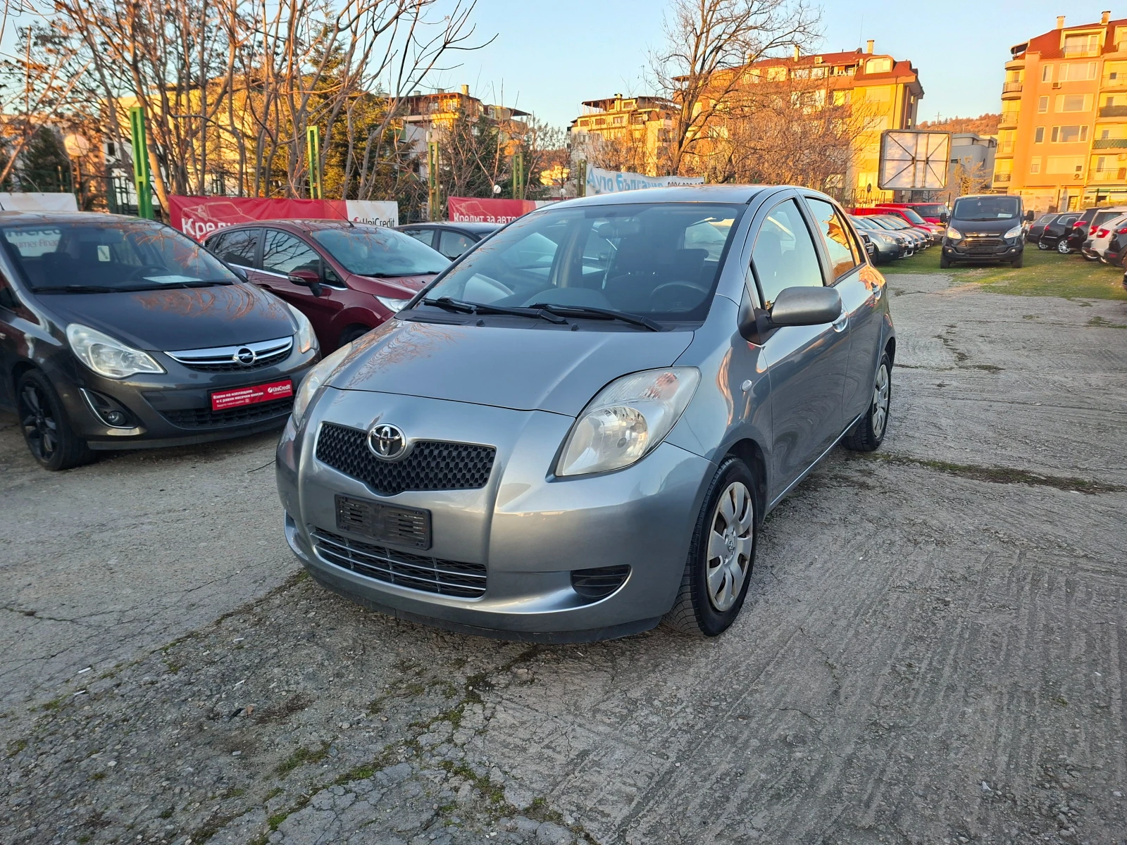 Toyota Yaris 1.0i* 36�. � 102EUR.*  | Mobile.bg � ����������� 1