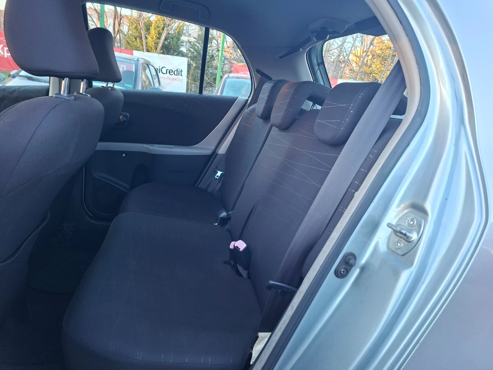 Toyota Yaris 1.0i* 36м. х 102EUR.*  - изображение 9