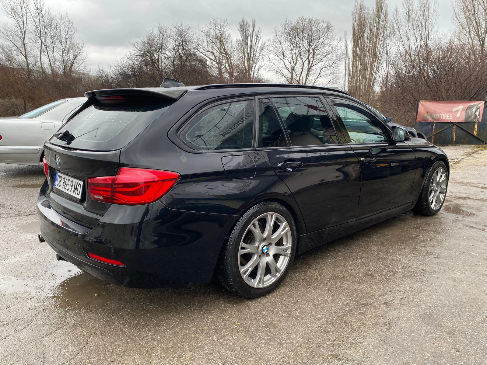 BMW 320 4x4 хибрид - изображение 4