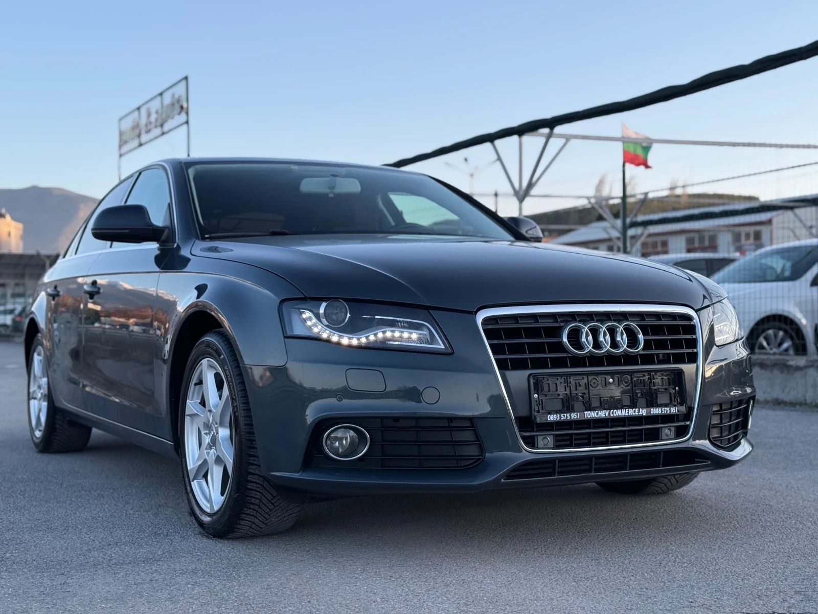 Audi A4 2.0-TDI-LED-NAVI-XENON-BI XENON-AUTOMAT-PARKTRONIK