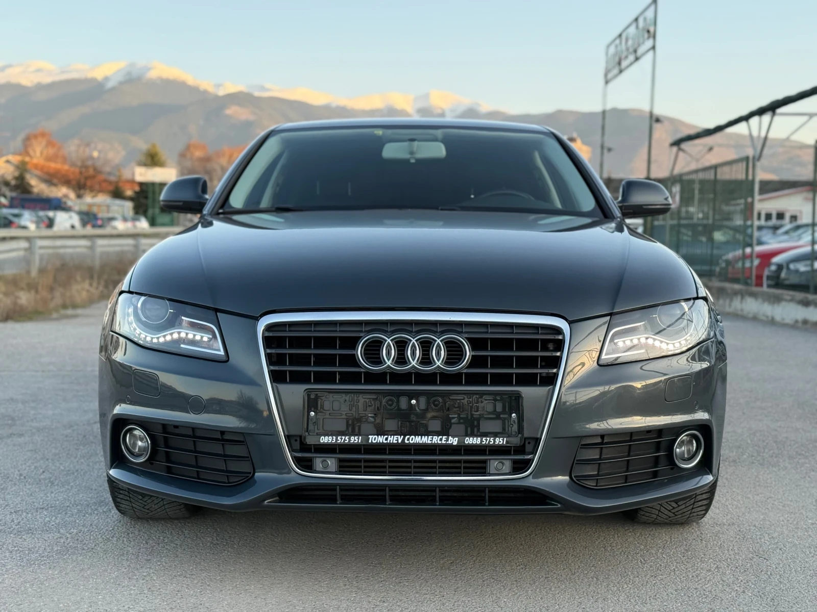 Audi A4 2.0-TDI-LED-NAVI-XENON-BI XENON-AUTOMAT-PARKTRONIK, снимка 2 - Автомобили и джипове - 53830378
