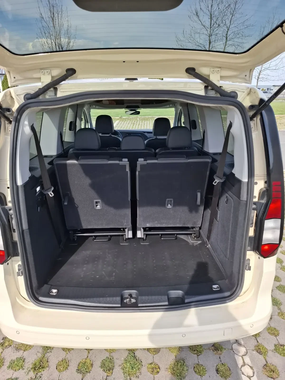 VW Caddy Maxi 2.0 d  7����� | Mobile.bg � ����������� 14