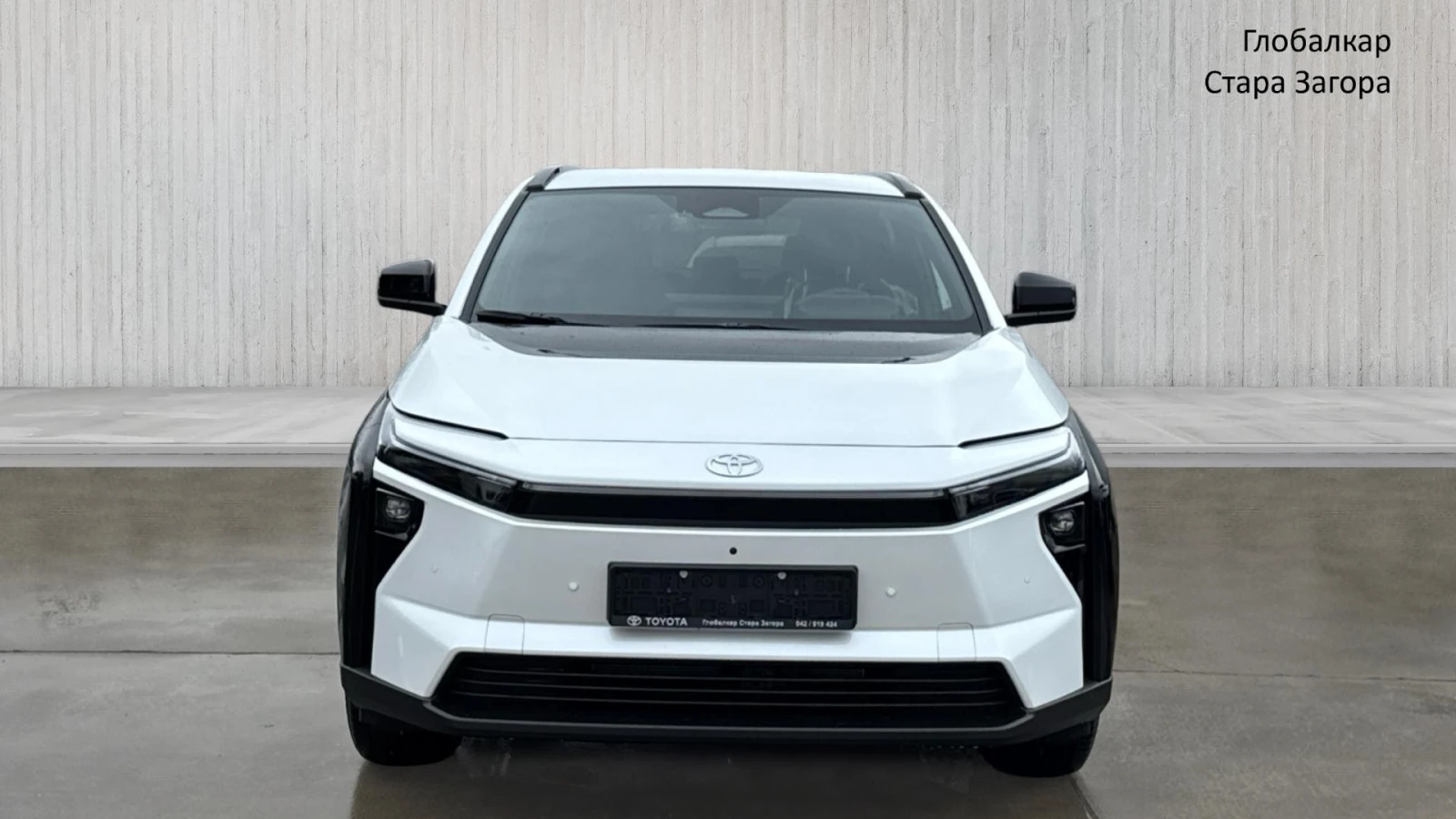 Toyota bZ4X EXECUTUVE 4WD, снимка 2 - Автомобили и джипове - 53971359