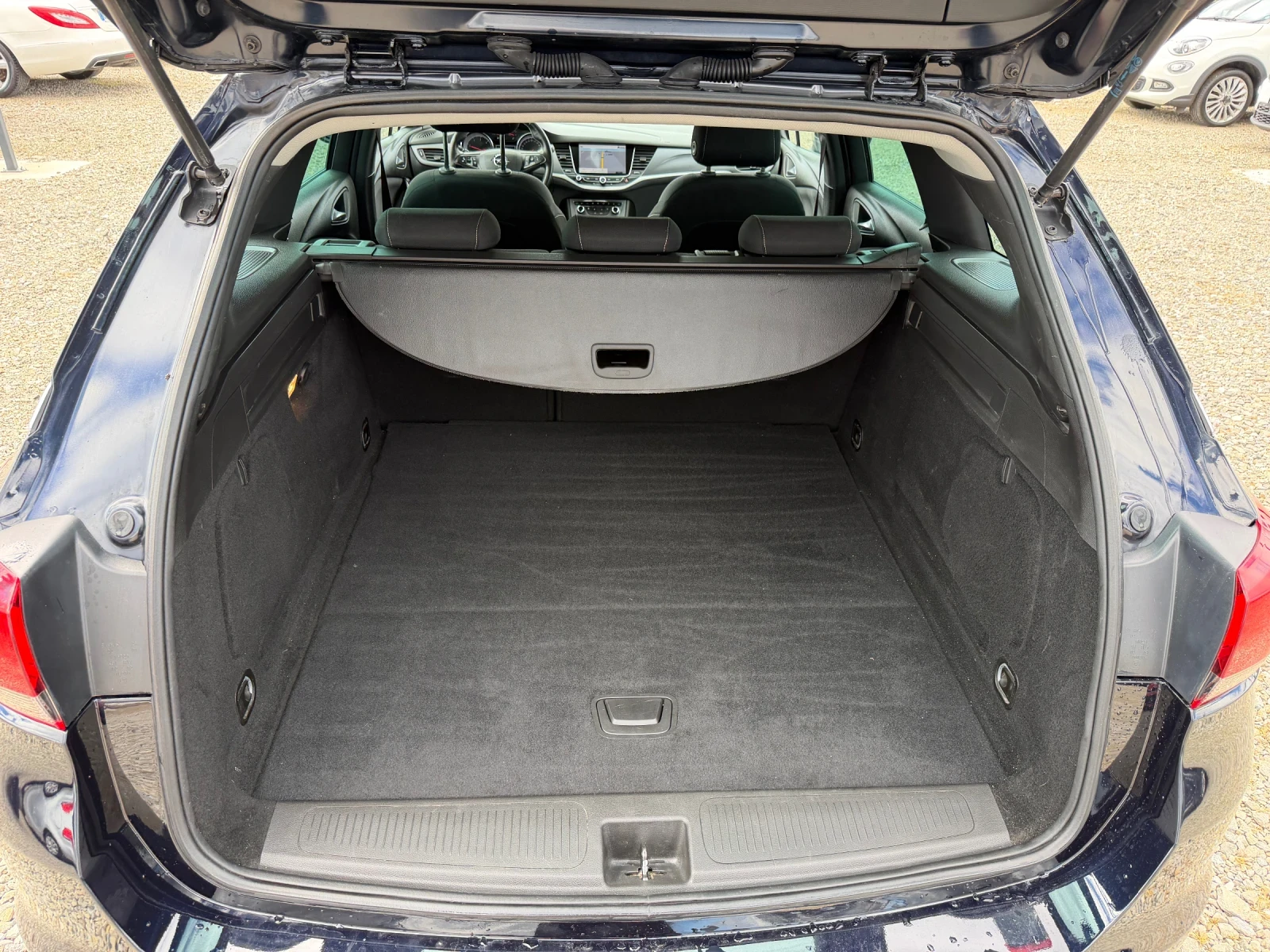 Opel Astra 1.6CDTI/120hp/NAVI/EVRO6/, снимка 12 - Автомобили и джипове - 54102751