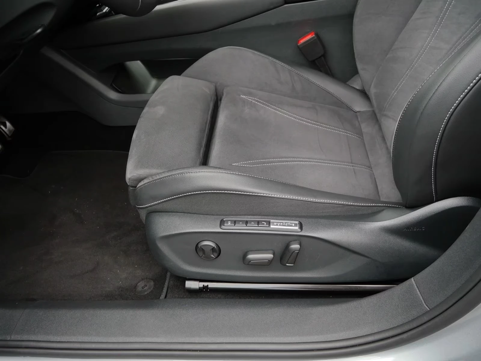 VW ID.7 PRO MATRIX IQ DRIVE 360-CAMERA, снимка 12 - Автомобили и джипове - 54259265