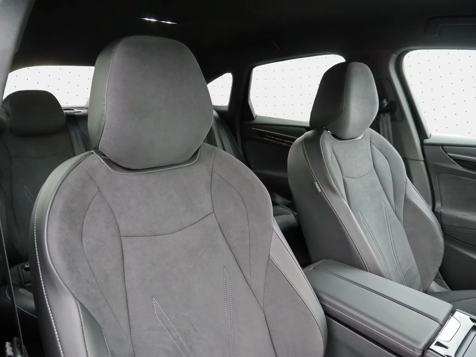 VW ID.7 PRO MATRIX IQ DRIVE 360-CAMERA, снимка 4 - Автомобили и джипове - 54259265