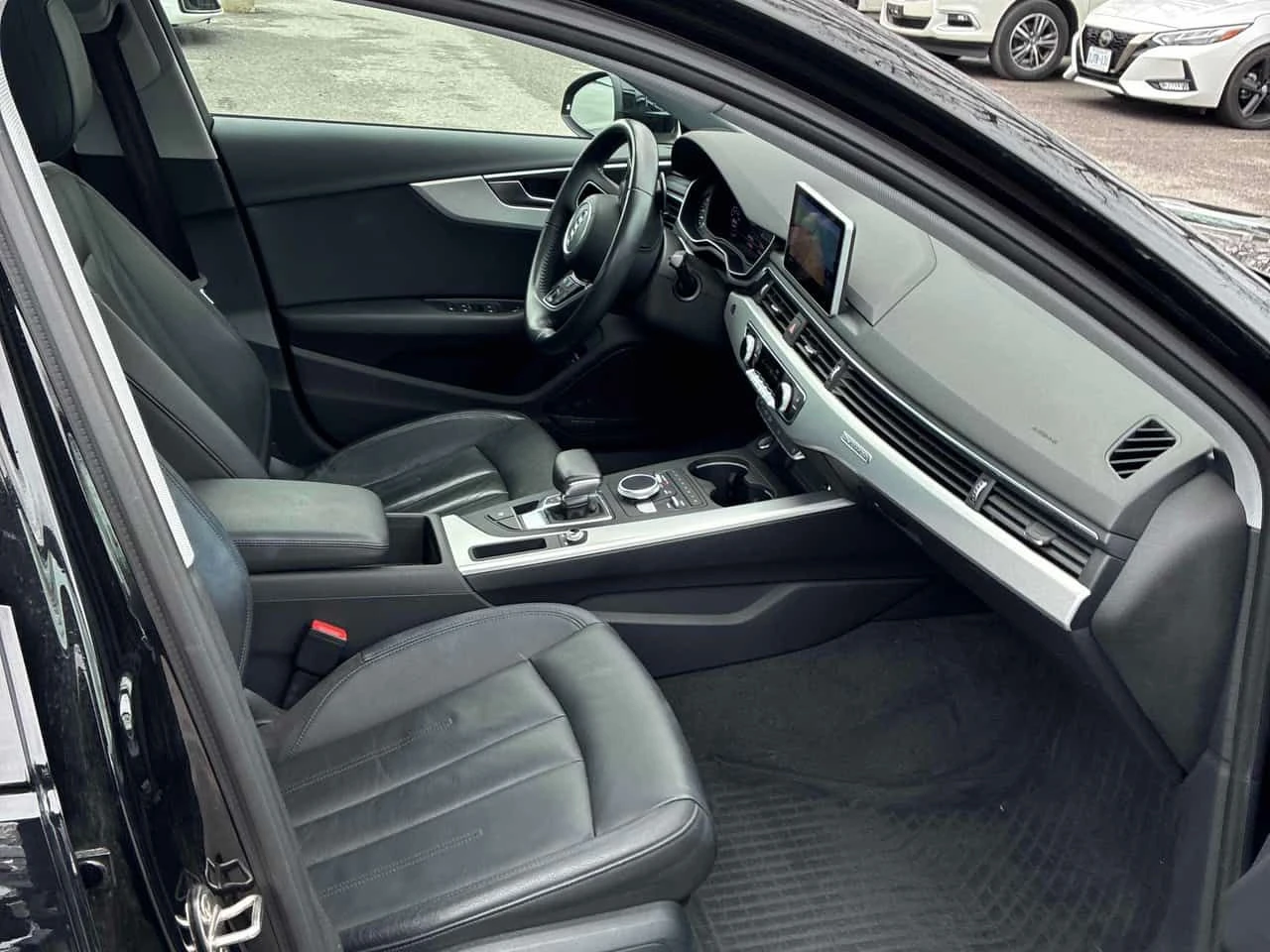 Audi A4 | Technik | B&O | 360 | ПОДГРЕВ | ШИБЕДАХ | , снимка 15 - Автомобили и джипове - 54373515