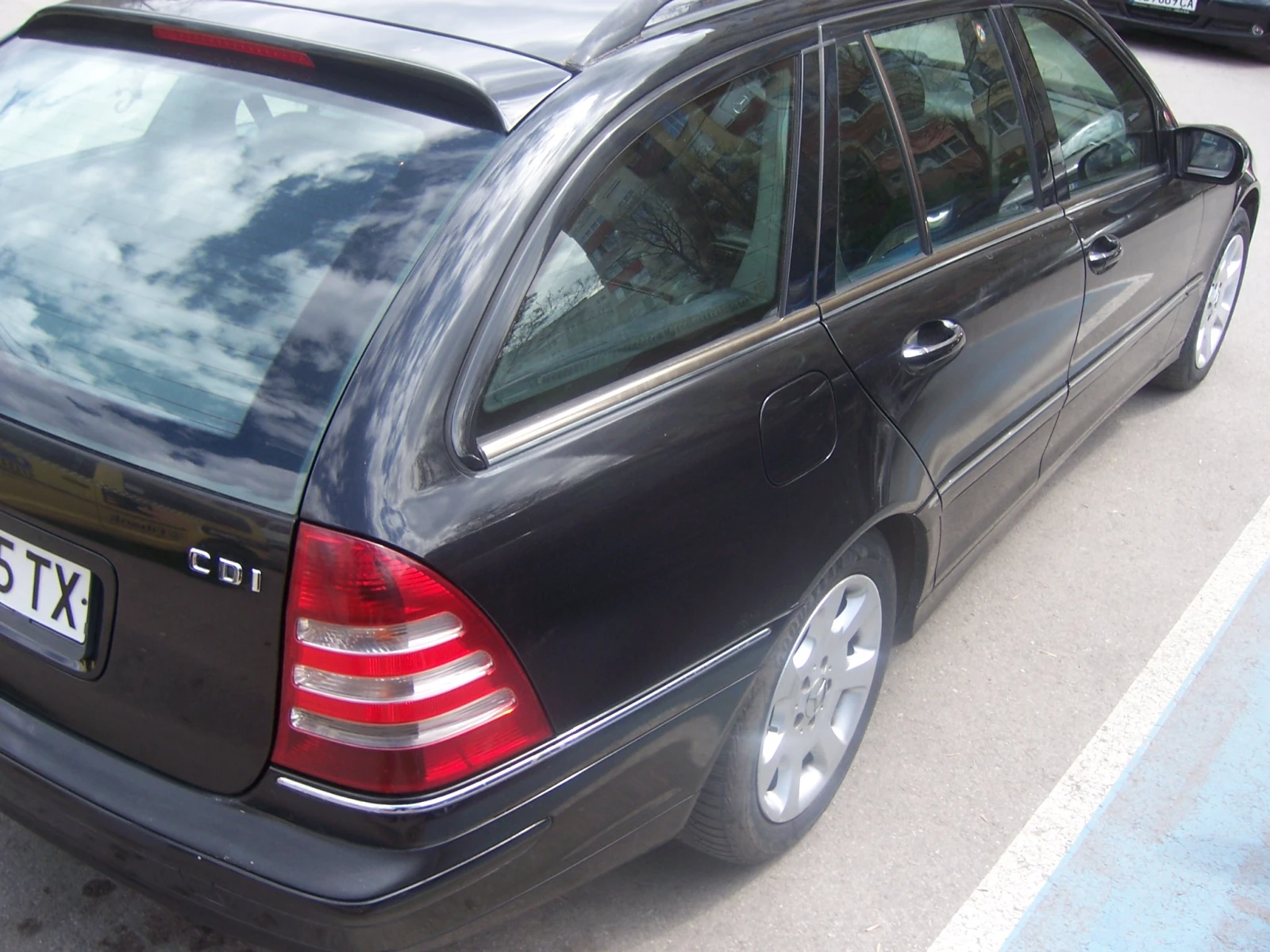Mercedes-Benz C 220, снимка 2 - Автомобили и джипове - 55231818