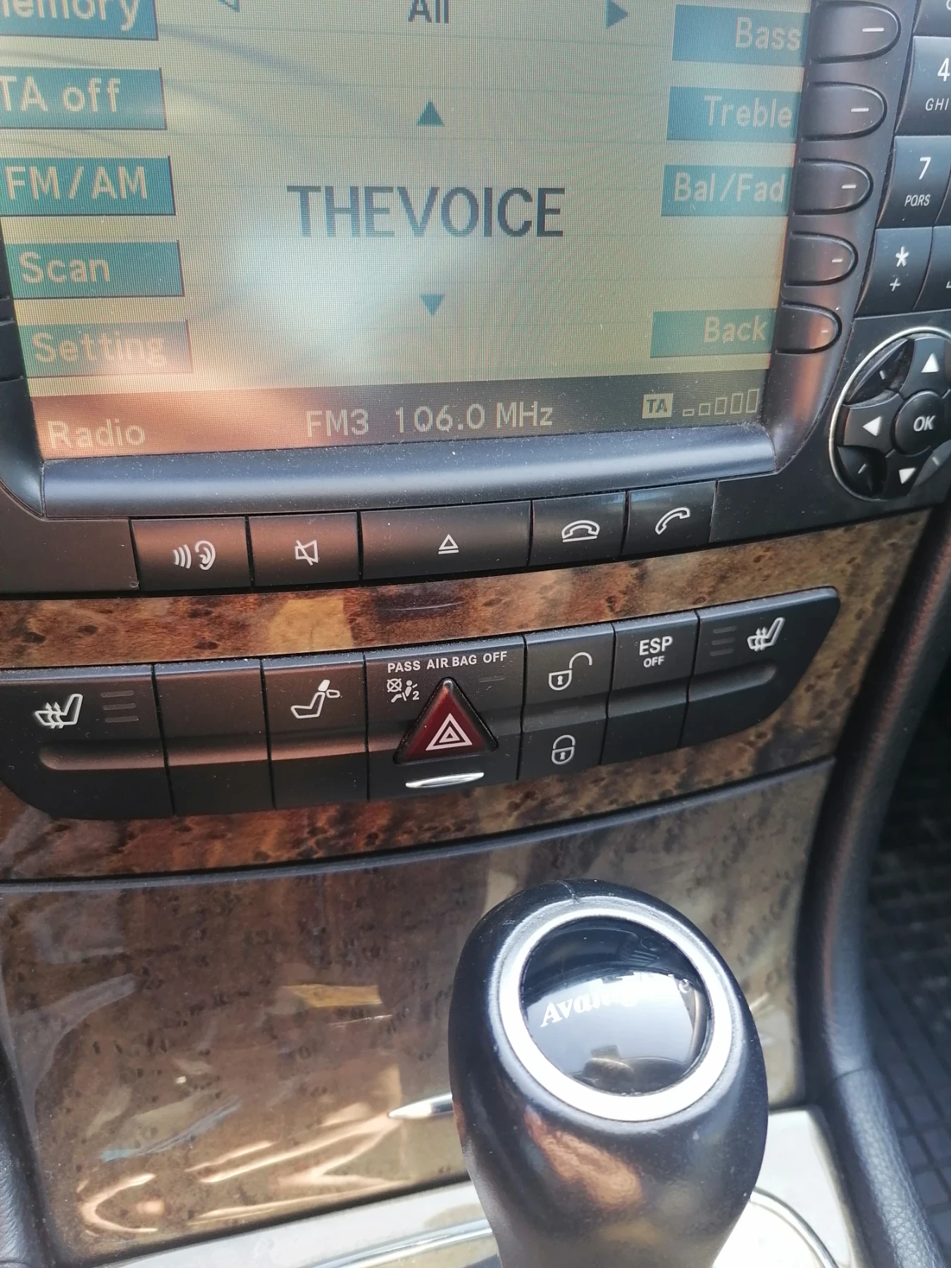 Mercedes-Benz E 320 CDI, снимка 9 - Автомобили и джипове - 55233959