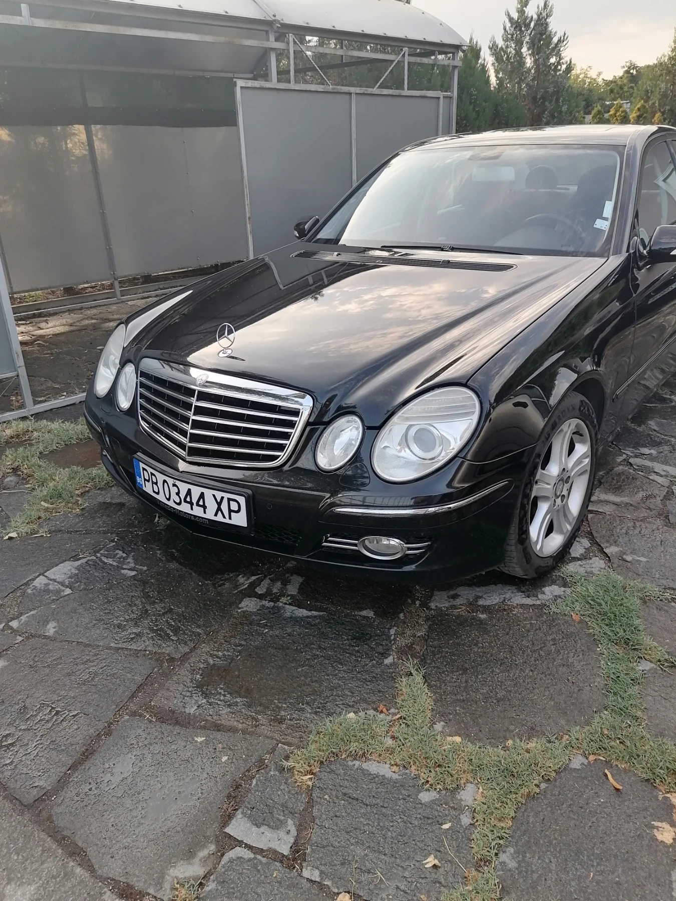 Mercedes-Benz E 320 CDI, снимка 2 - Автомобили и джипове - 55233959