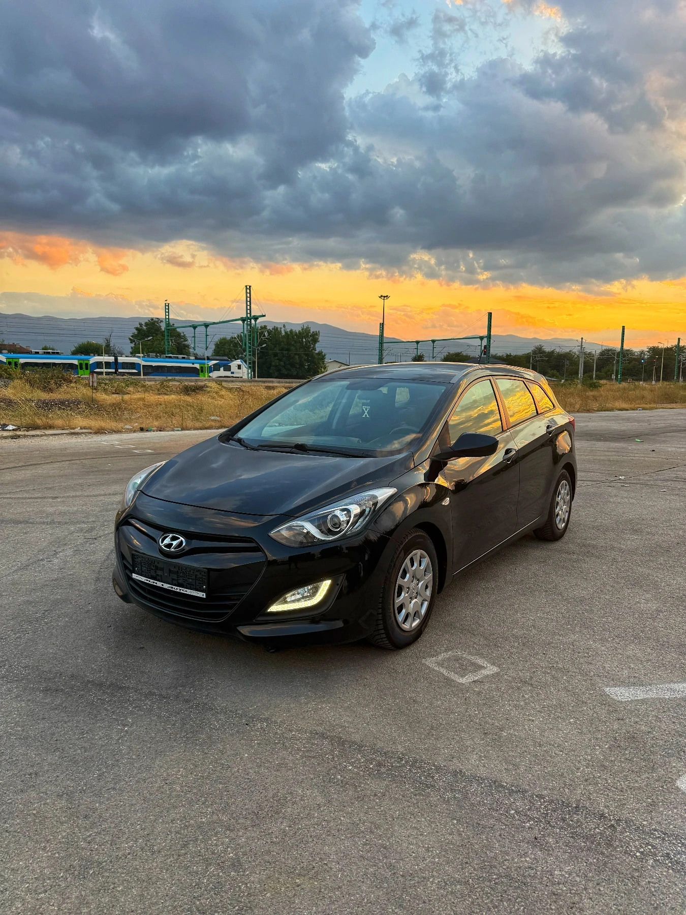Hyundai I30 1.4 CRDI - БЕЗ АНАЛОГ!